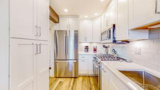 Interlude Condominiums 3-Bedroom Unit 301 - 8