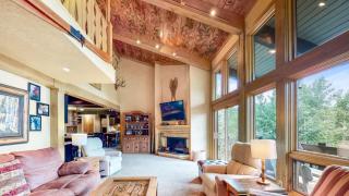 Interlude Condominiums 3-Bedroom Unit 302 - 9