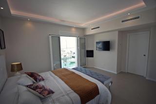 First Line Luxury Penthouse, Puerto Banús, Marbella - Marbella - 2