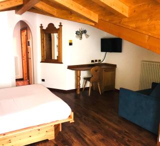 Hotel Mountain Resort - Commezzadura - 3