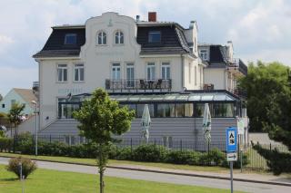 Pension Strandschloss Arielle - 0