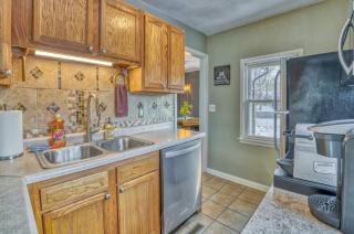 Secluded Fenced Cottage W Dune Top Hot Tub Near Hiking Dog Friendly - 2