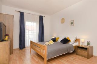 Apartments Ivana - Murter - 6