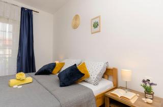 Apartments Ivana - Murter (Morter) - 7