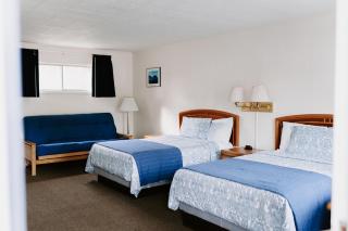 Blue Moon Motel - Lake George - 4