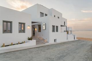 Paros Cape Suites - Naousa - 3