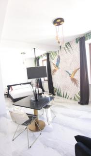 AN Deluxe Suites - 3