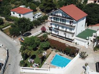 Apartments and Rooms Bozena - Vodice - 0