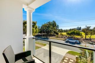 Swainson on Lexington - 200m to Beach! - Henley Beach South - 2