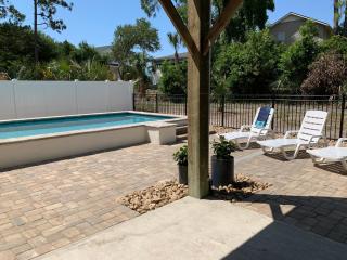 Beach Bum Paradise Edisto Beach with Pool - 7