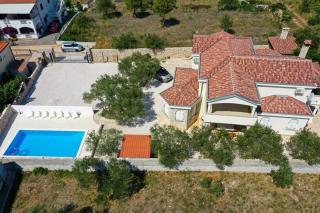 Holiday house in Drage with terrace, air conditioning, WiFi, washing machine (4884-1) - Drage - 9