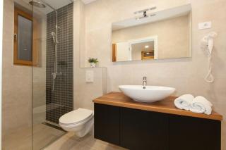 Apartment in Brela with sea view, balcony, air conditioning, WiFi (3524-9) - 1