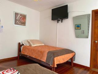 Bed and Breakfast La Uvilla - Quito - 7