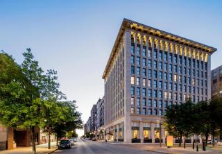 Hyatt Centric Downtown St. Louis - 1