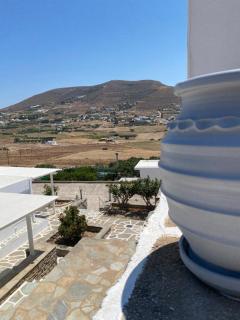 Kirki Rooms & Studios on the Hill - Parikia - 7