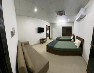 • Faizi Furnished Apartments - Faisalabad - 3