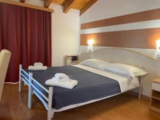 Vittoria Rooms Peschiera - Peschiera del Garda - 5