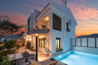 Paradisos luxury villas next to beach - Koutsourás - 6