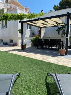 Modern apartment with an outdoor jacuzzi - Brodarica - 5