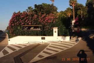 STUDIO STANDING VUE MER 2 PERS. 5 min.CANNES - Vallauris - 1