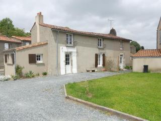 Grand gite du Puy Lambert - La Flocellière - 3