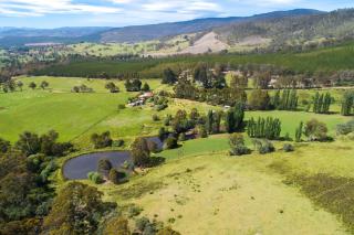 Hamlet Downs Country Accommodation - Fentonbury - 0