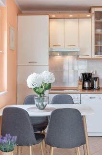 The best OLD TOWN view apartment, 5 min walk, parking (2+2) - 4