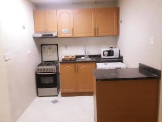 Master Bedroom with Attached Washroom near to M.O.E. Metro Station. - Dubái - 4