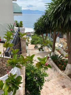 Apartamente Berti`s Garden - Saranda - 5