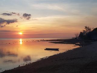 Sunset Moyo Bungalows - Moyo Island - 1