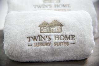 TWIN'S HOME LUXURY SUITES - Alikianós - 8