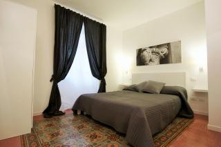 Via Roma 10 - Trapani - 1
