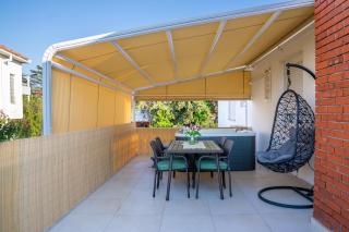 Apartment Paula with Private Jacuzzi and Parking- near the Beach - 7