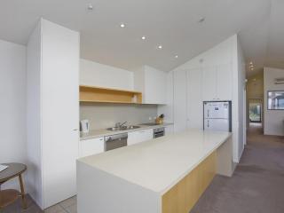 One 36 - Lorne - 2