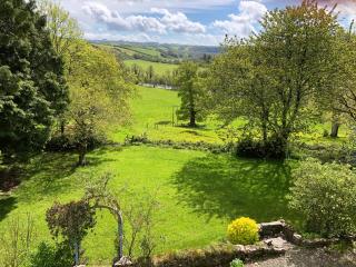 Idyllic Location, Stunning Views, Relax Refresh in Peace Comfort - 3