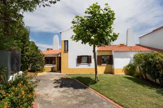 JOIVY 3-BR Cottage with Terrace and Garden in Colares - Sintra - 6