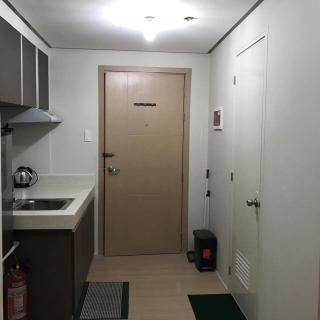 Mplace Condo Unit _ Panay Avenue, Quezon City, Philippines - 5