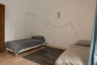 Gites de la Lurette - T3 lumineux et spacieux dans cadre calme et verdoyant - Cazilhac - 3