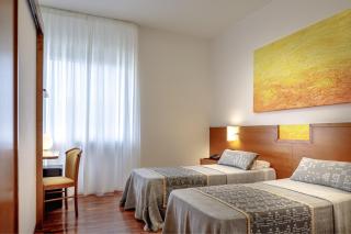 Euro Hotel - 1