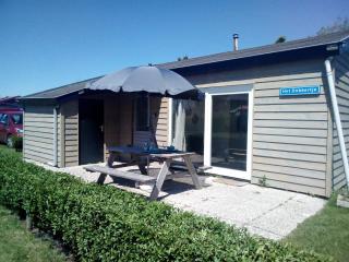 Het Dobbertje, charmant houten huisje - 8