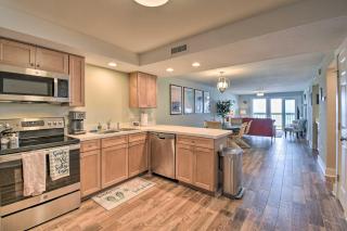 Beachfront Nags Head Condo with Private Balcony! - Nags Head - 3