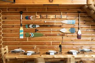 Luxe Riverfront Lodge Group Wine and Ski Retreats - Rapid City - 1