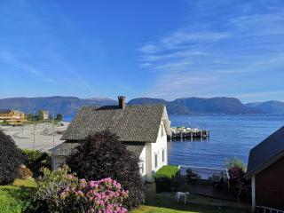 Feriehus med badestamp - 3