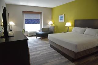 Holiday Inn Express & Suites Caryville by IHG - Caryville - 2