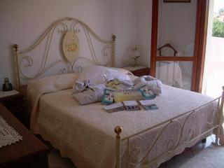 Ariedo Bed And Breakfast - 2