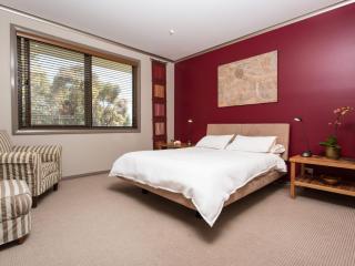 Tura Beachhouse in Dolphin Cove - Tura Beach - 2