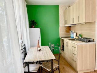 Budget Pomorie Holiday Apartments First Sea Line Coast - 5