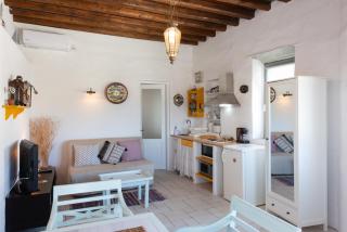 Dora's traditional houses - Apollonia - 1
