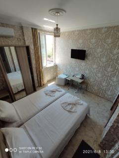 hotel Vaxx - 1
