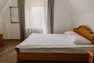 Vila Alsace Podu' cu Lanturi - Bacău - 2